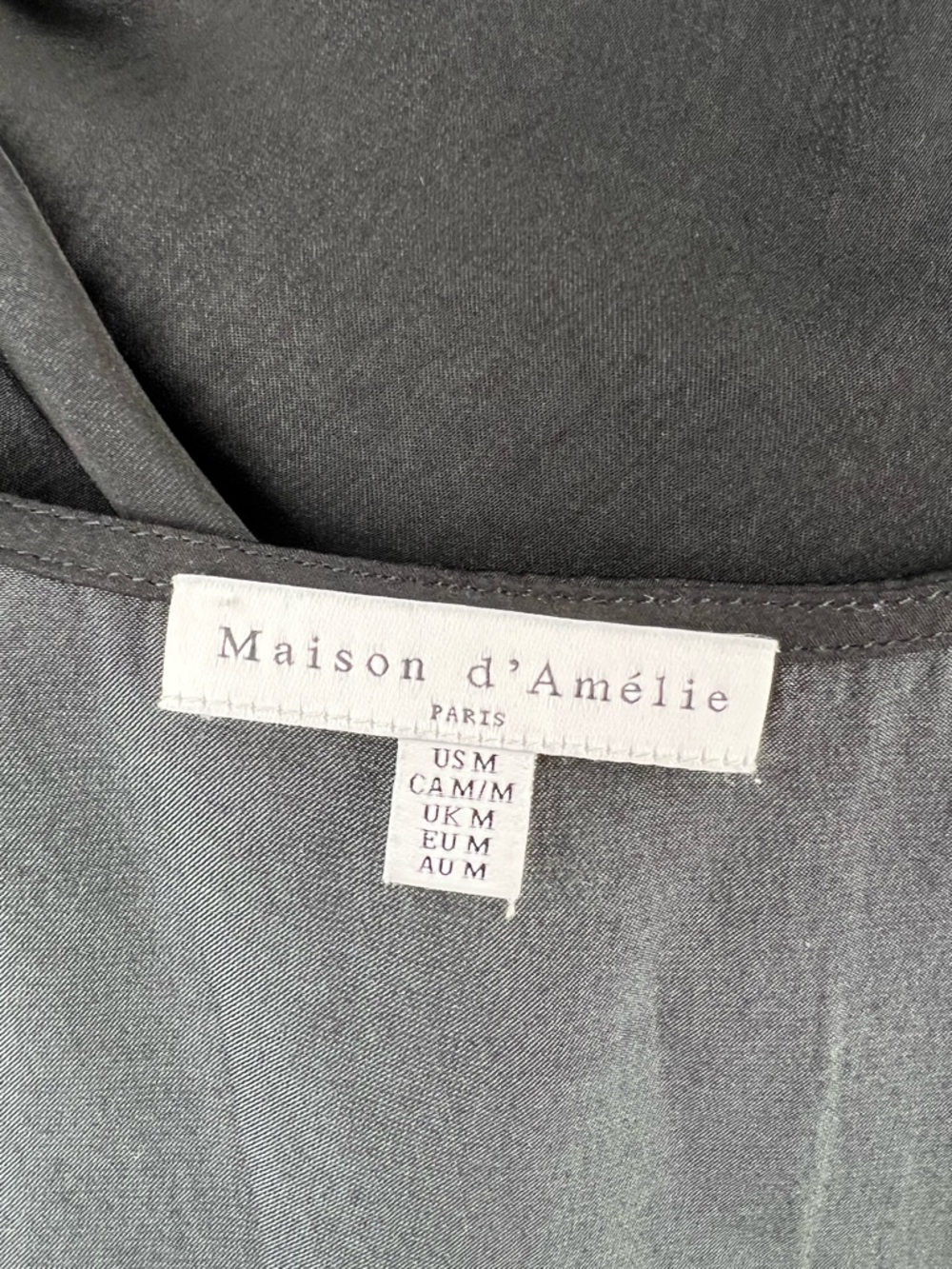 Maison d’Amélie Paris Black V-Neck Blouse Size Medium Smocked Sleeve Top - Picture 5 of 7